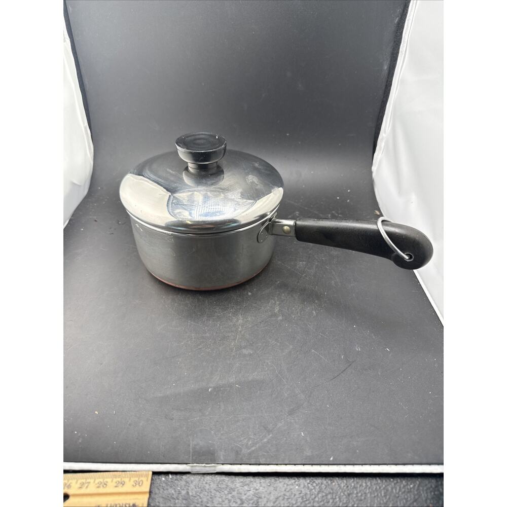 Vtg 1801 Revere Ware 1 Qt Quart Sauce Pan W/Lid Copper Bottom Clinton, ILL USA